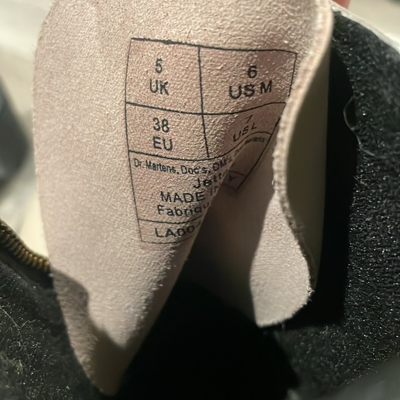 DR. MARTENS JETTA ZIPPED SENDAL LEATHER PLATFORM BOOTS - Picture 15 of 16